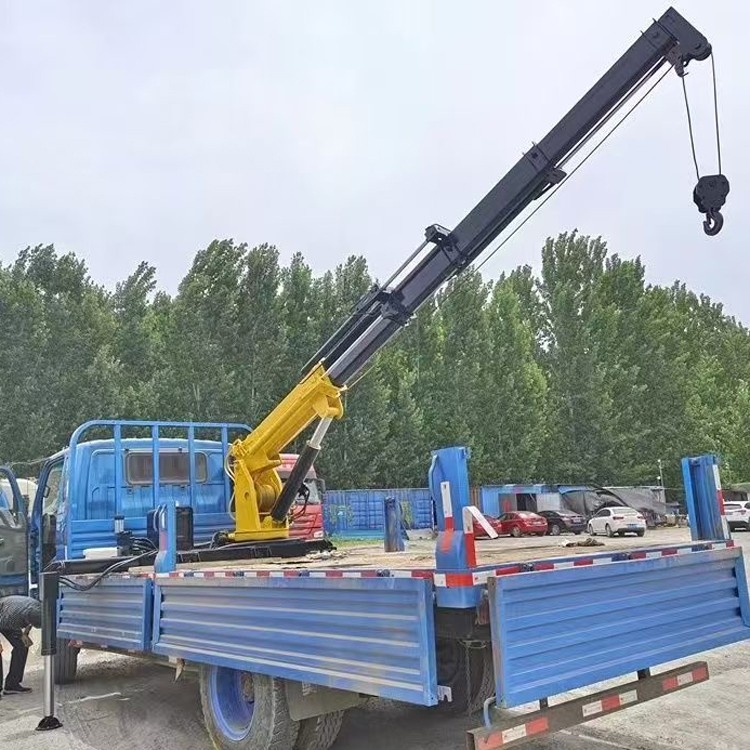 車載吊機(jī)2噸